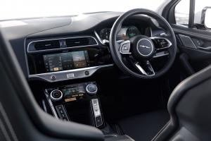 Jaguar I-Pace EV400 AWD S Bright Pack 2020 года  (UK)